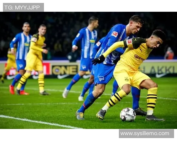 希腊神锋闪耀!柏林赫塔惊险胜柏林联队,豪取三分!