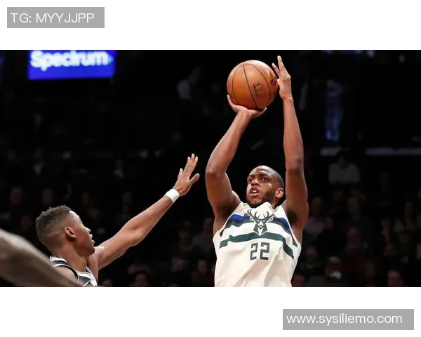 雄鹿球员米德尔顿入选最佳第六人奖候选名单——他是如何成为球队关键一环的？