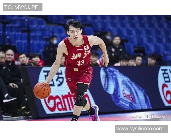 吴前：从篮球场上的领袖到全能战士的成长之路与未来展望